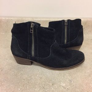 Steve Maden black booties